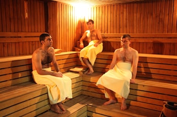 prestige hotel