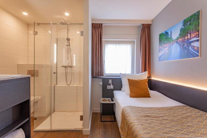 hotel avenue