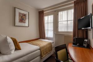 hotel avenue