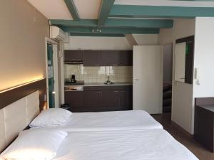 hotel avenue