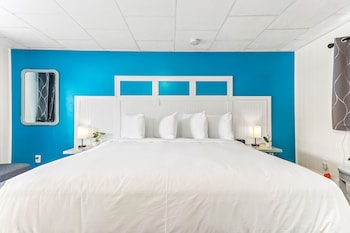 royal crest inn hampton beach