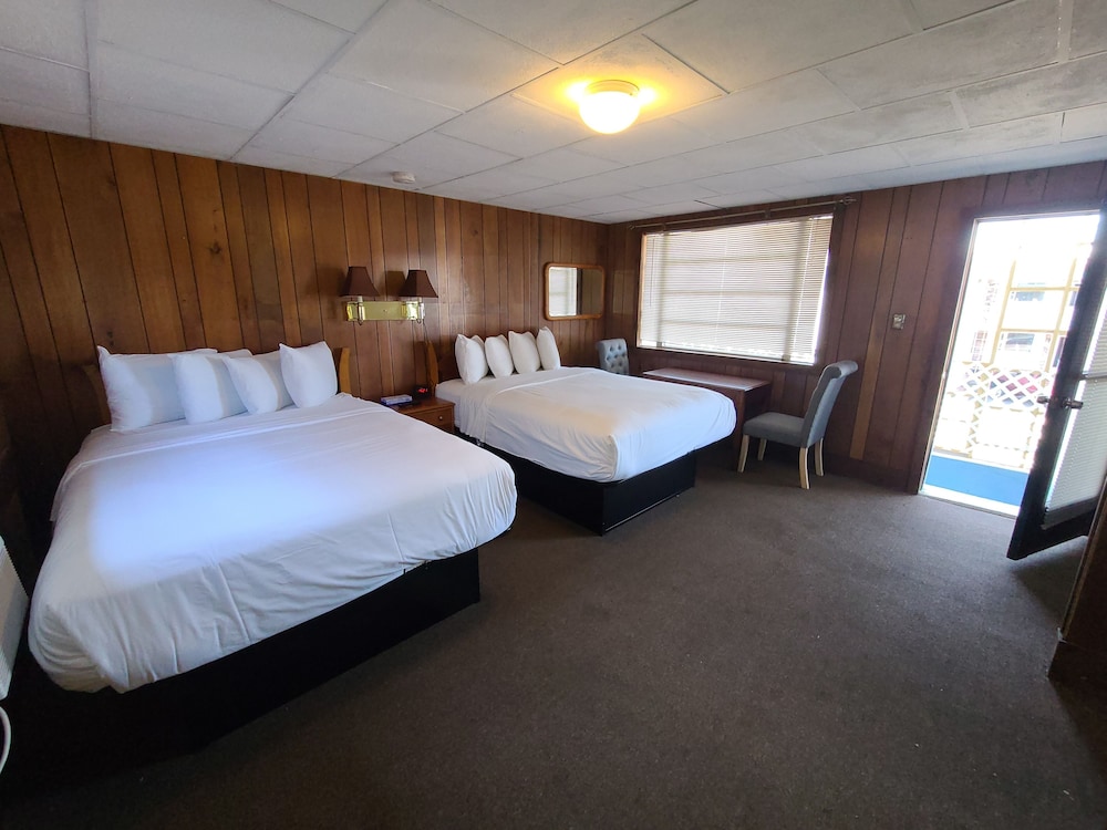 royal crest inn hampton beach