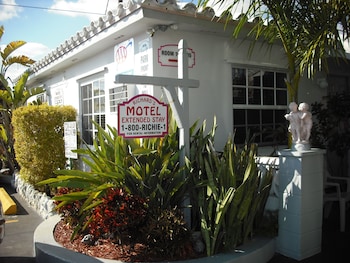 richards motel extended stay