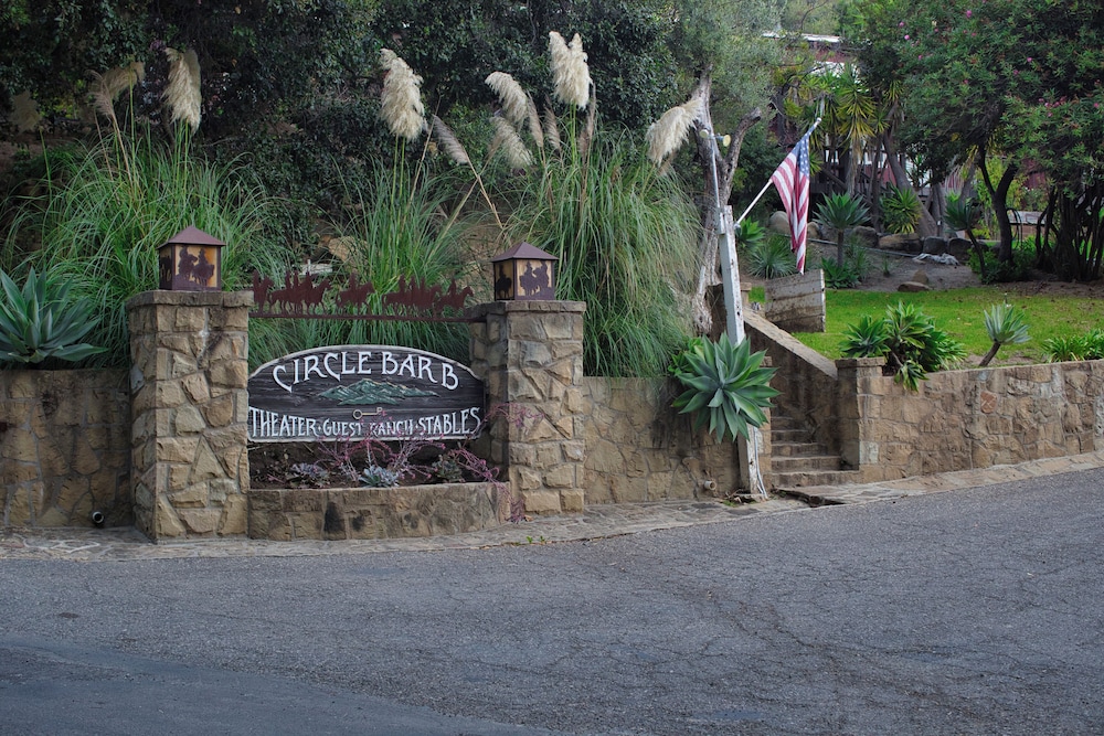 circle bar b guest ranch