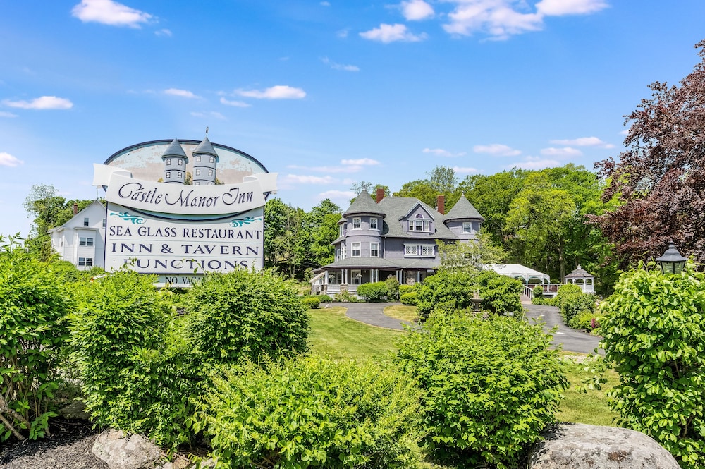 castle manor inn