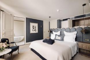 hotel 717