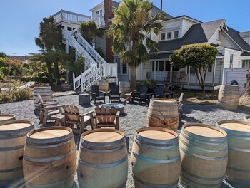 The Weller House,Mendocino Coast>>Fort Bragg,2 star