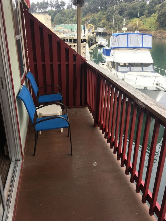 Anchor Lodge Motel,32260 North Harbor Drive,3 star