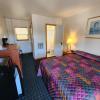 riviera motel erie