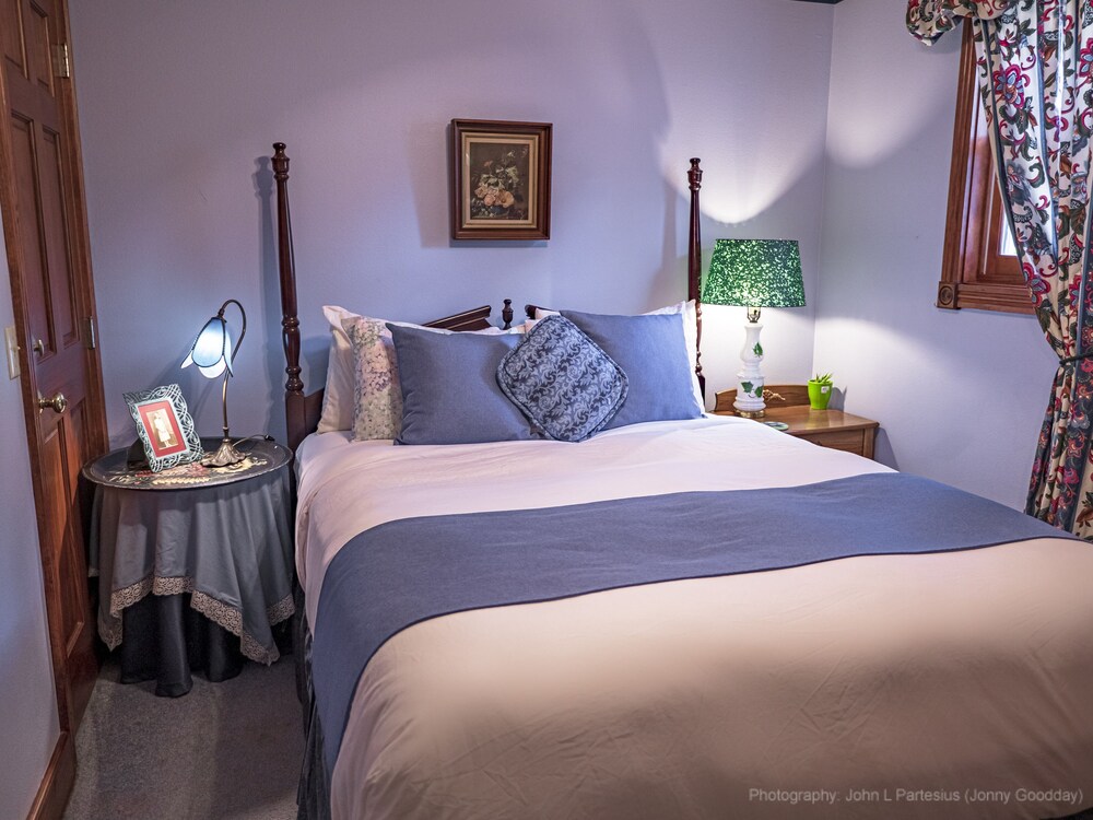 cliff cottage inn victorian bandb and boutique hotel
