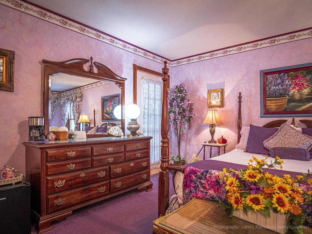cliff cottage inn victorian bandb and boutique hotel