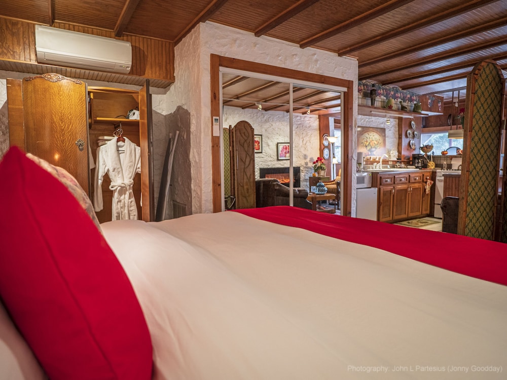 cliff cottage inn victorian bandb and boutique hotel
