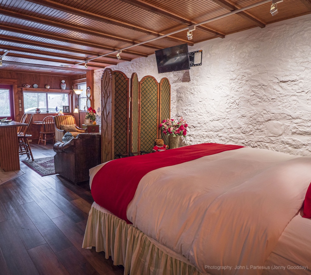 cliff cottage inn victorian bandb and boutique hotel