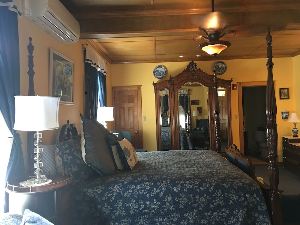 eureka springs
