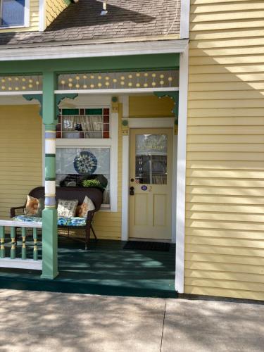 All Seasons Inn,Rogers>>Eureka Springs,3 star