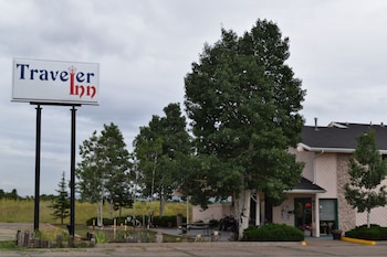 travelers inn and suites