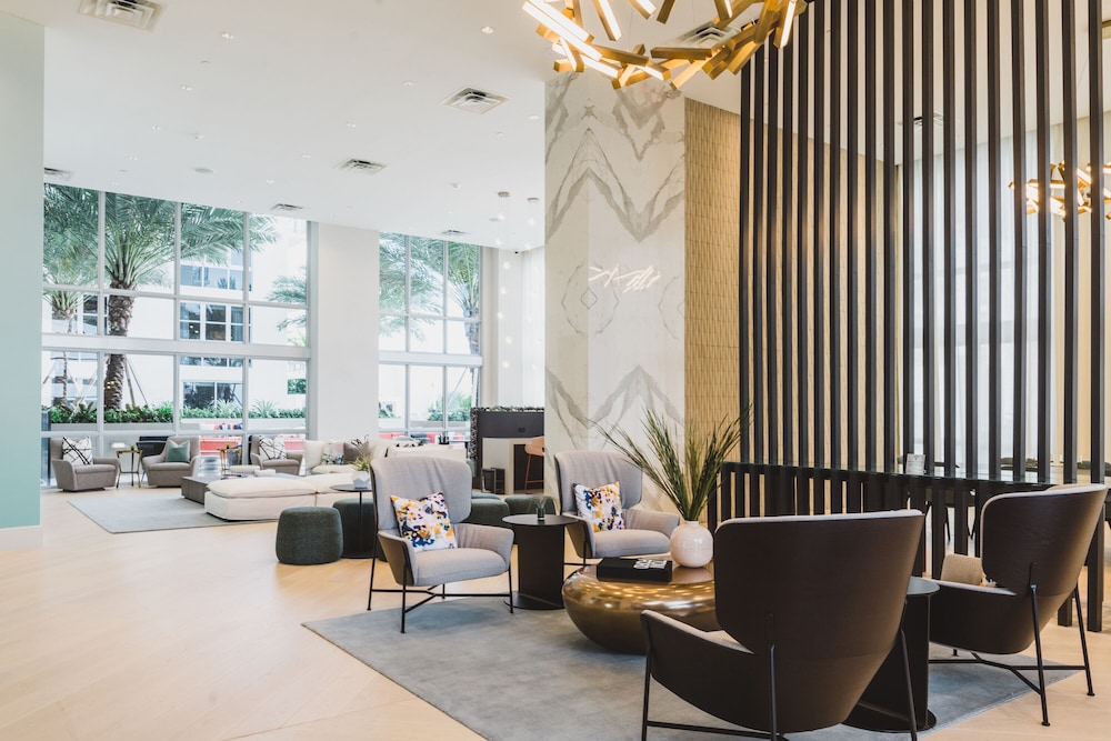 chic apartments in the heart of dadeland