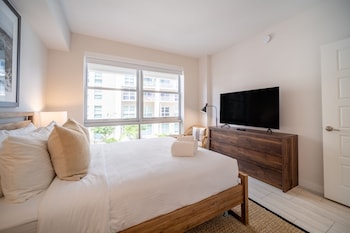 chic apartments in the heart of dadeland