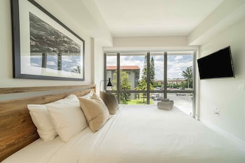 chic apartments in the heart of dadeland