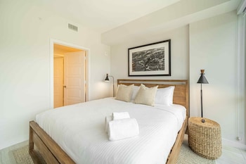 chic apartments in the heart of dadeland