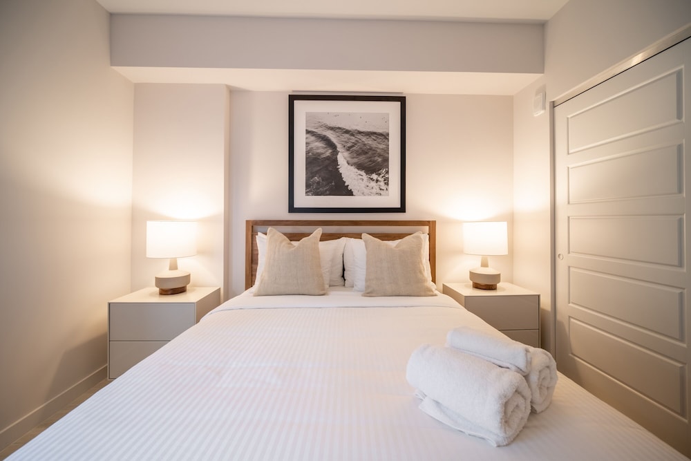 chic apartments in the heart of dadeland