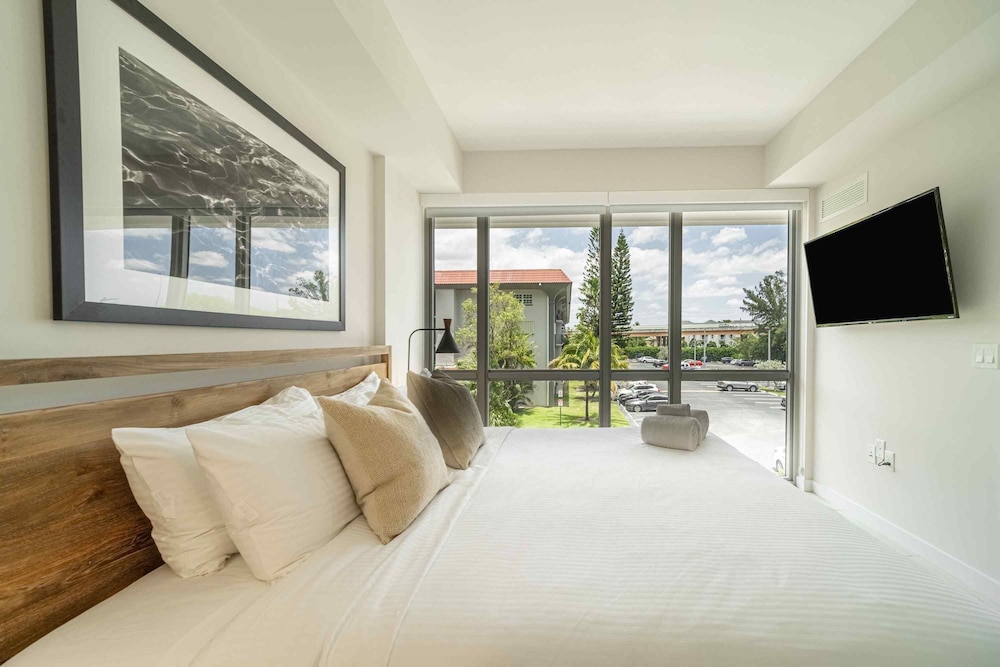 chic apartments in the heart of dadeland