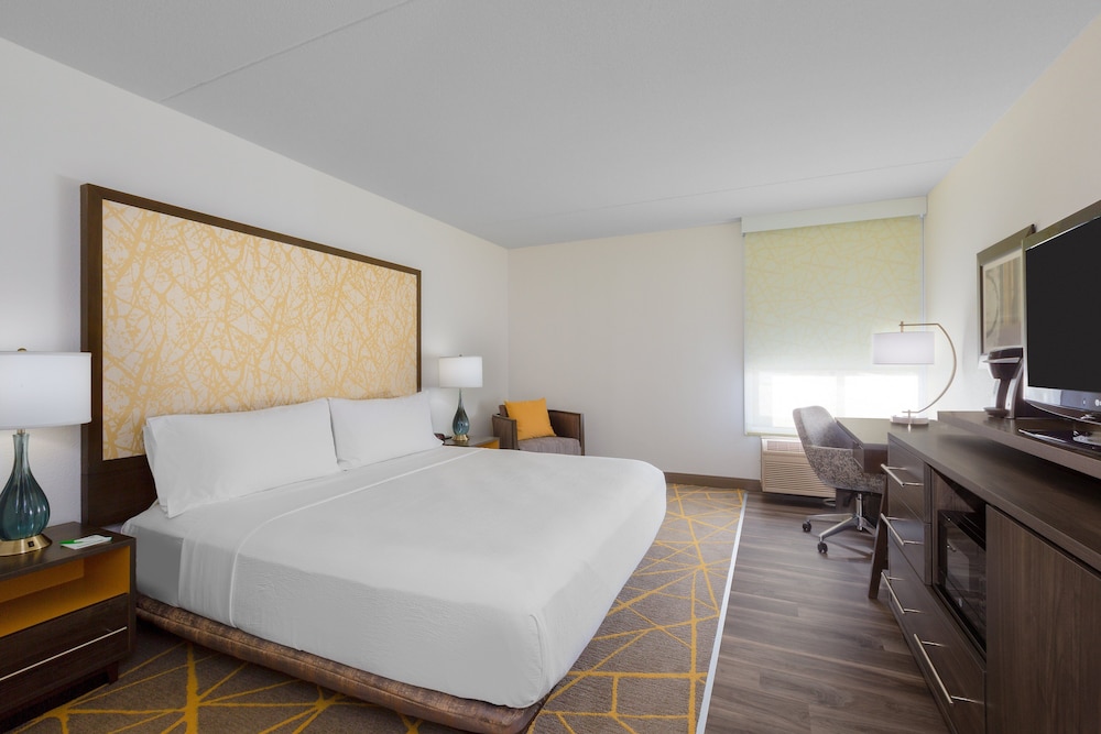 holiday inn la mirada buena park