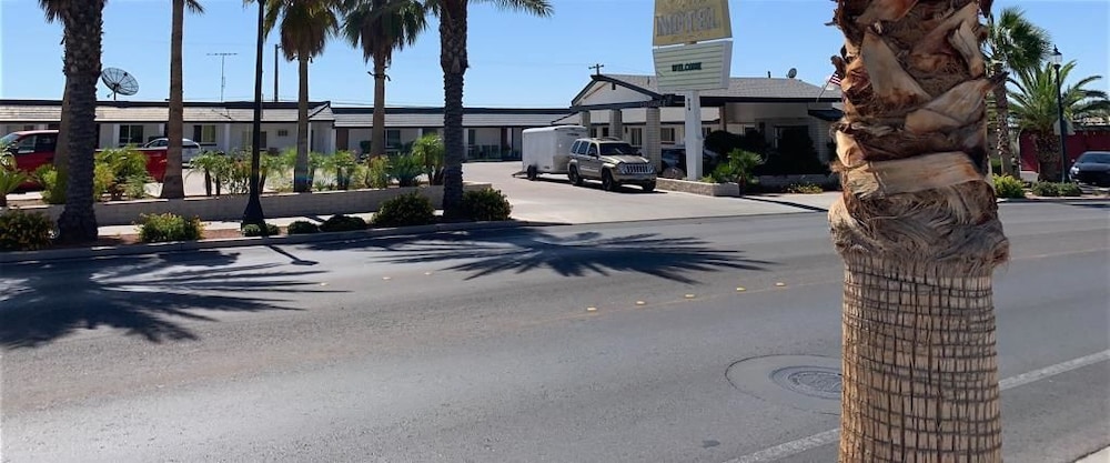 the sands motel