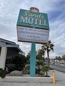 the sands motel