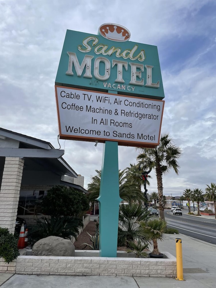 the sands motel