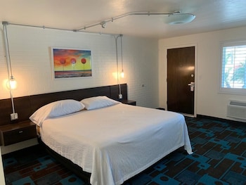 the sands motel