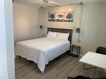 the sands motel
