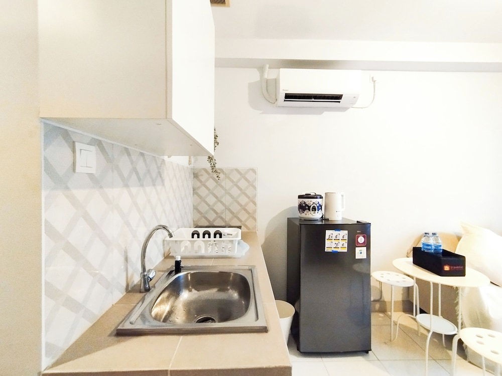 comfortable 2br at mekarwangi square cibaduyut apartement