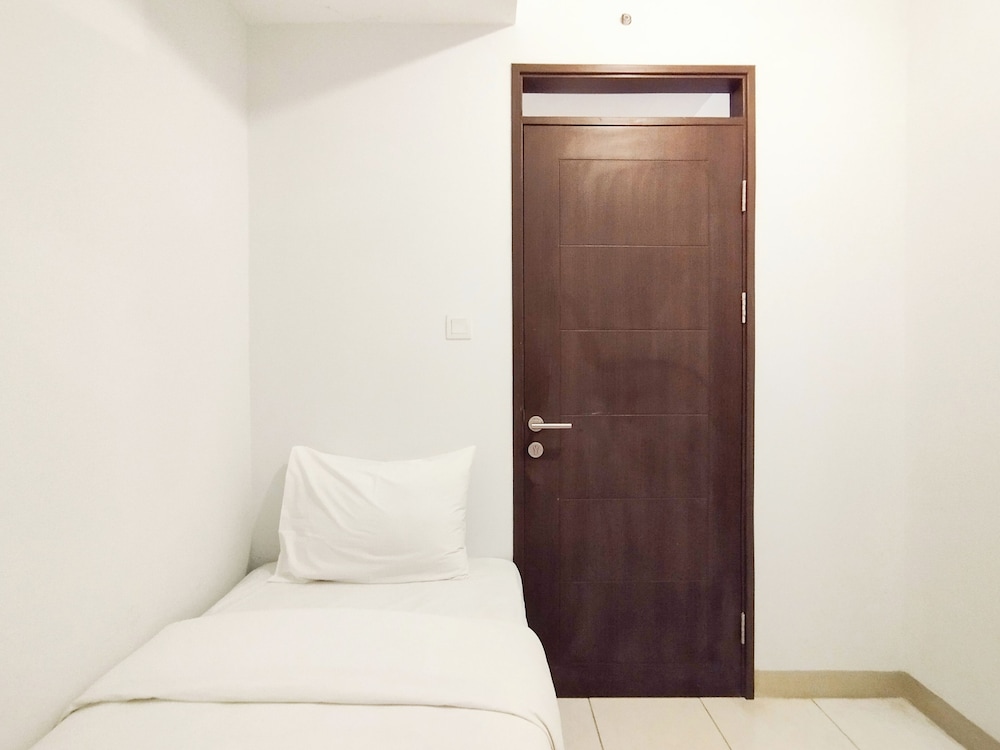 comfortable 2br at mekarwangi square cibaduyut apartement