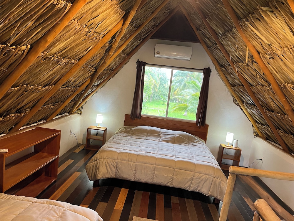 embajada universal by la eufemia group