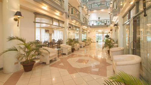 Royal Am Rei Hotel By Reddoorz,Western Visayas>>Bacolod,2 star