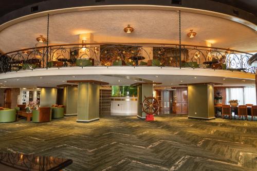 hotel and restaurant infinity