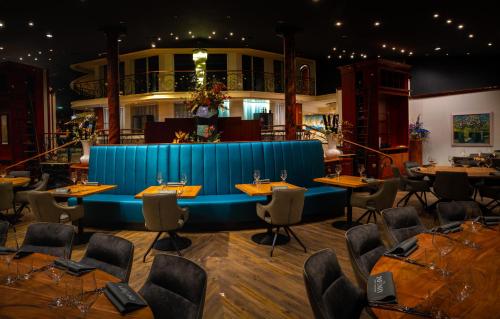hotel and restaurant infinity