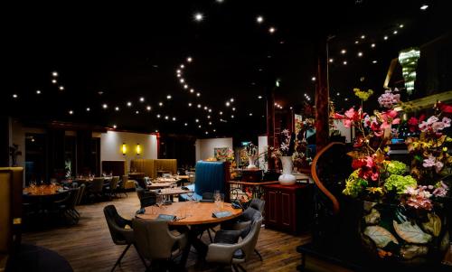 hotel and restaurant infinity