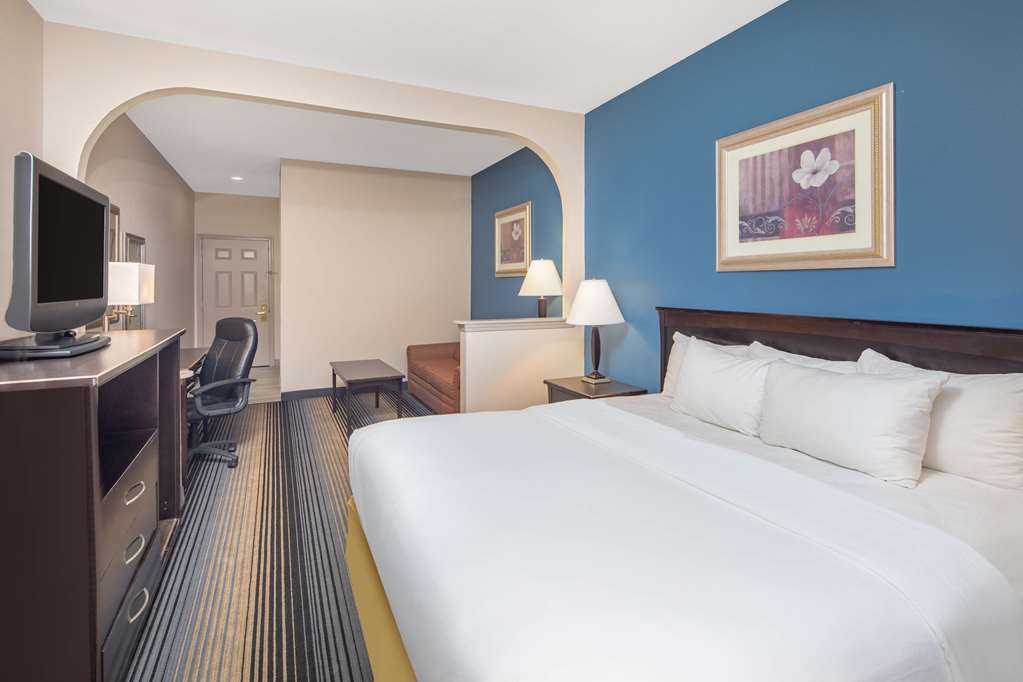 baymont by wyndham laurel