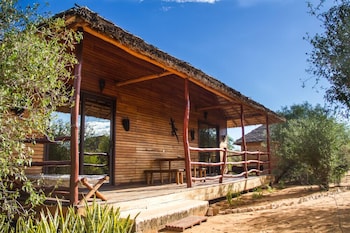 hotel solidaire mangily