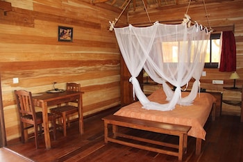 hotel solidaire mangily