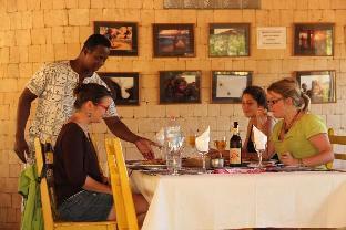 hotel solidaire mangily