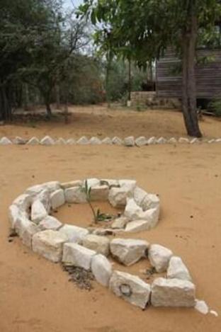 hotel solidaire mangily