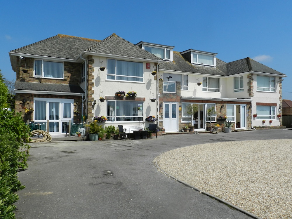 watersedge guest house