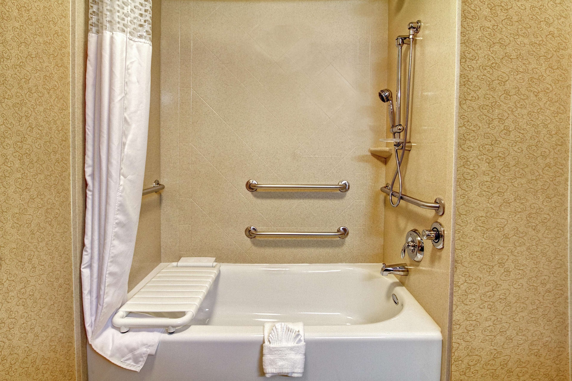 hampton inn and suites lebanon