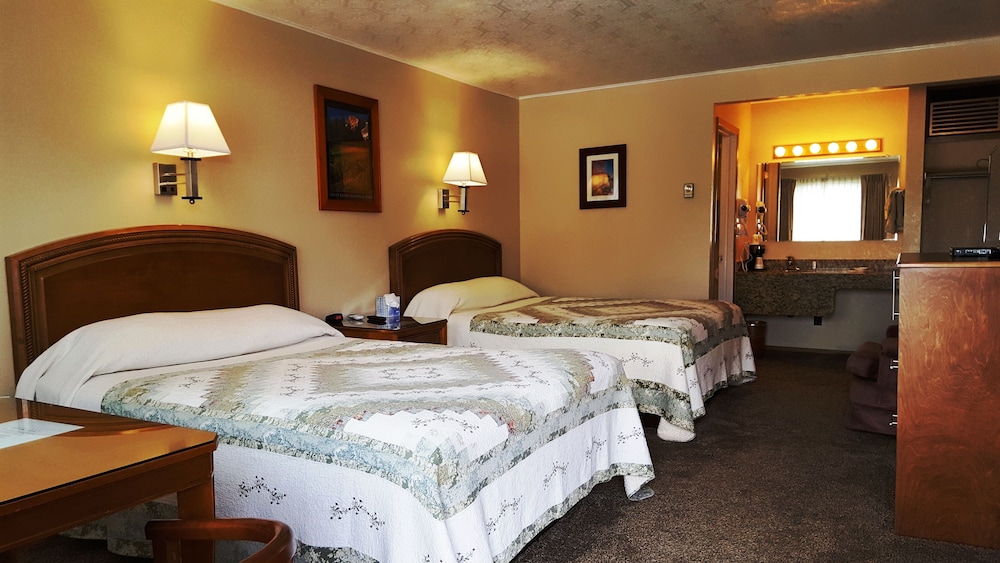 bristlecone motel