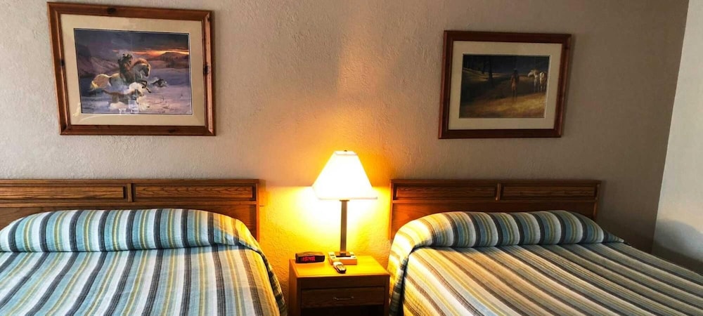 bristlecone motel