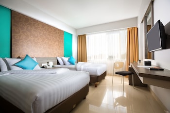 siesta legian hotel