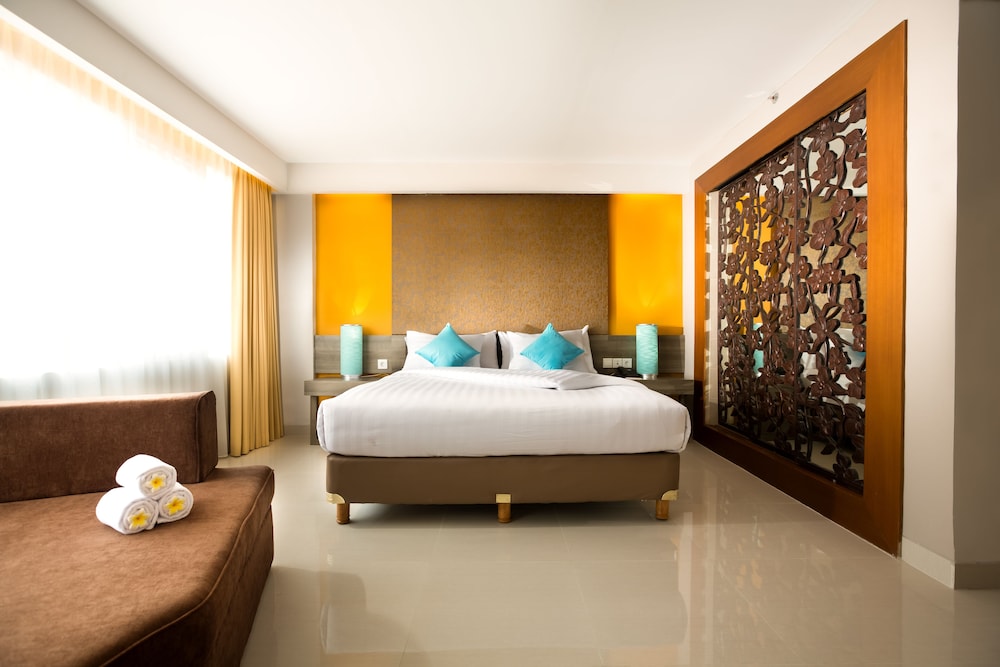 siesta legian hotel